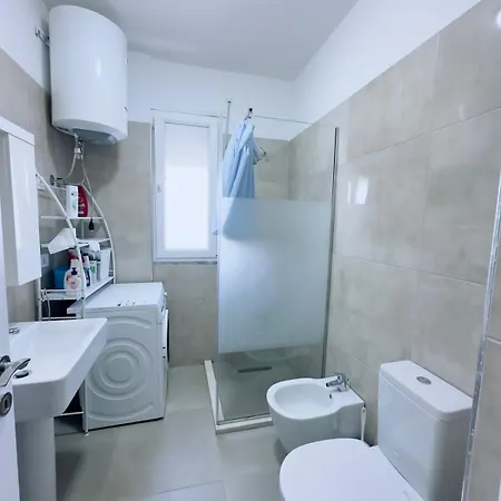 4 Seasons Apartment
